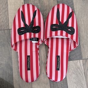 Victoria’s Secret NWOT Festive Striped Pink & Red Sequin Slippers Size Large